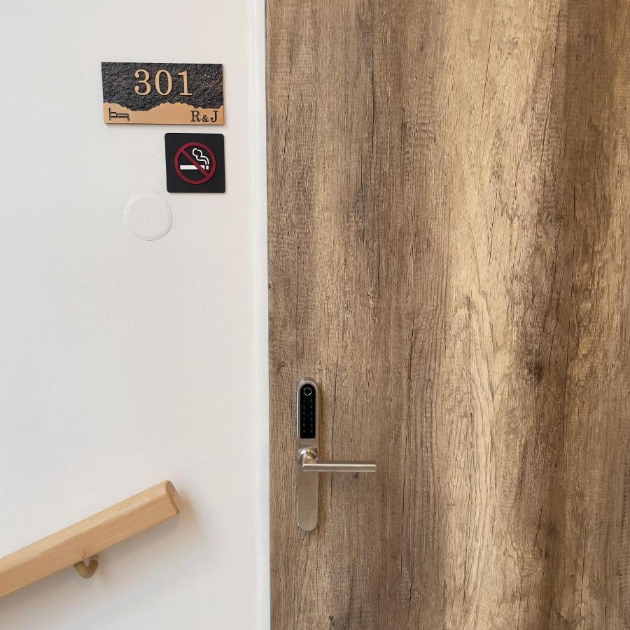 R&J Apartmany Broumov Bagian luar foto