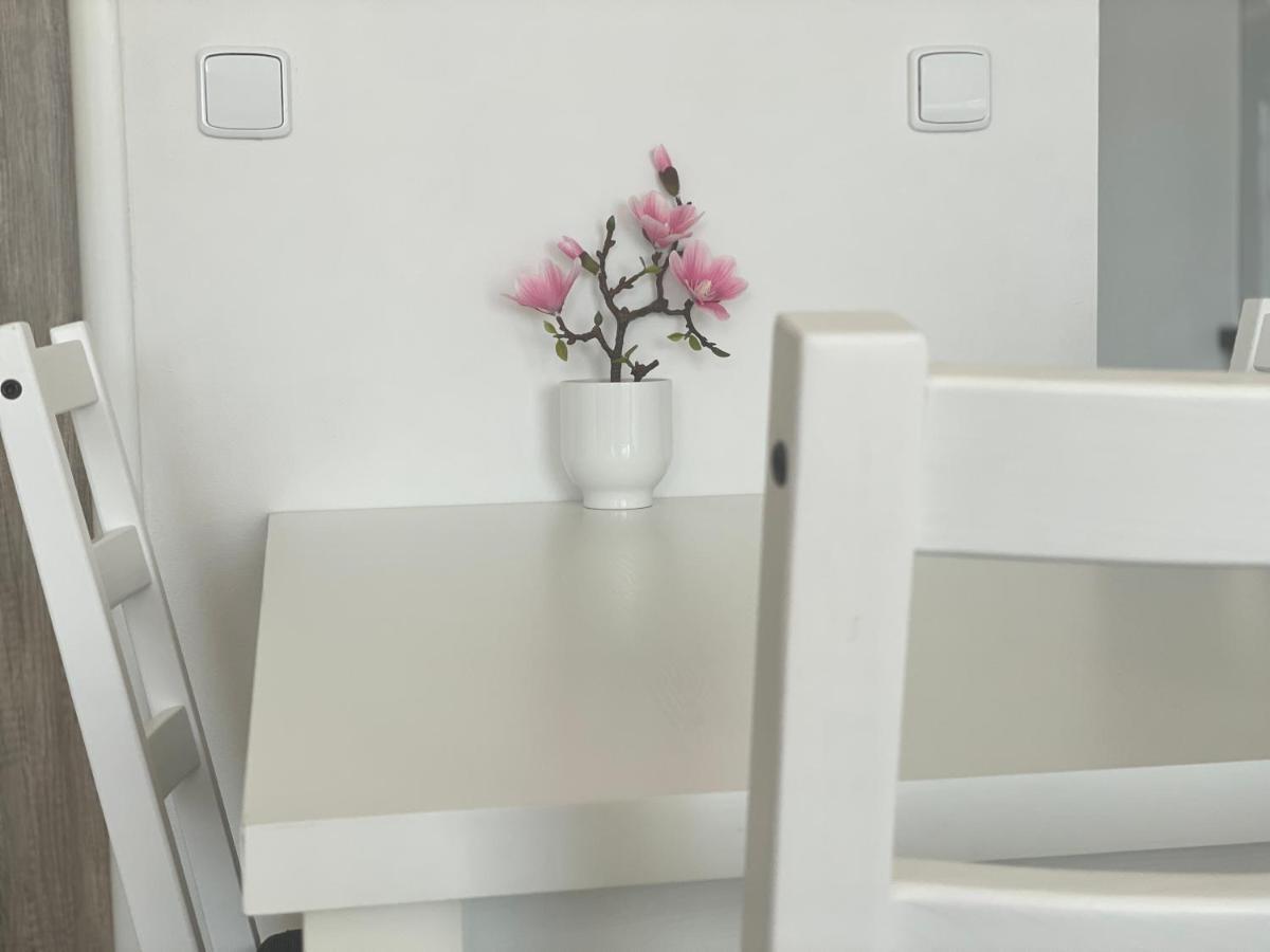 R&J Apartmany Broumov Bagian luar foto