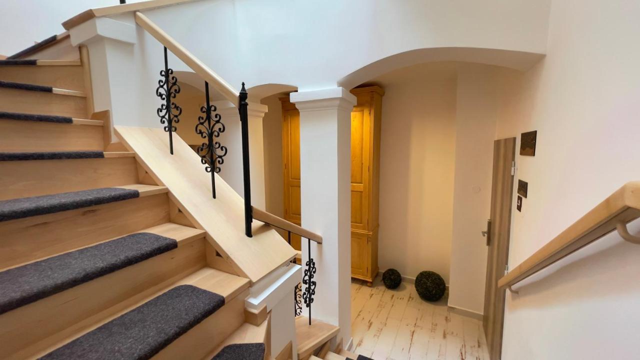 R&J Apartmany Broumov Bagian luar foto